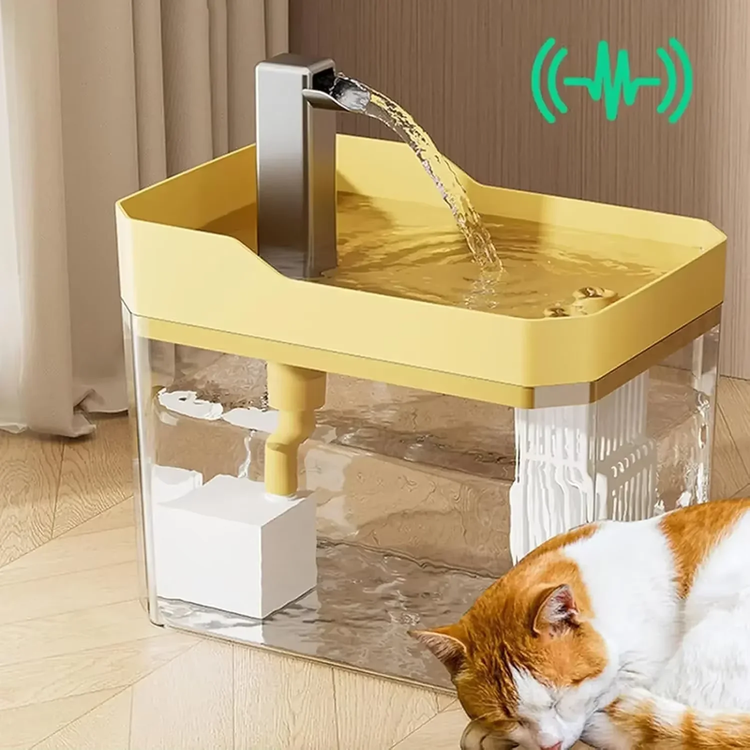 Automatic Pet Water Fountain for Cats – Indoor Drinking Dispenser with Filtration System & Anti-Slip Design